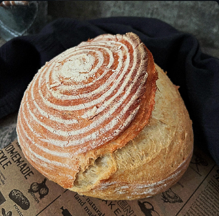 Knuspriges Weißbrot :: Bella-cooks-and-travels